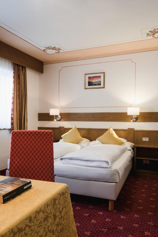 Hotel Monte Cherz Arabba Esterno foto